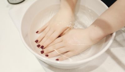 DIY Nail Soaks For Healthier Nails